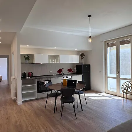 Apartment Maison Mansart *